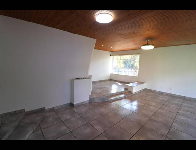 3 BEDROOM PROPERTY TO RENT IN FONTAINEBLEAU